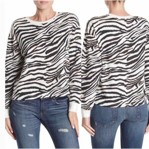 NEW Circle X Women's Size XL Zebra Print Pullover Top